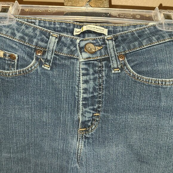 Lee Natural Bootcut Jeans for Women fits Just Below the Waist 6P Stonewash Blue - Picture 2 of 10